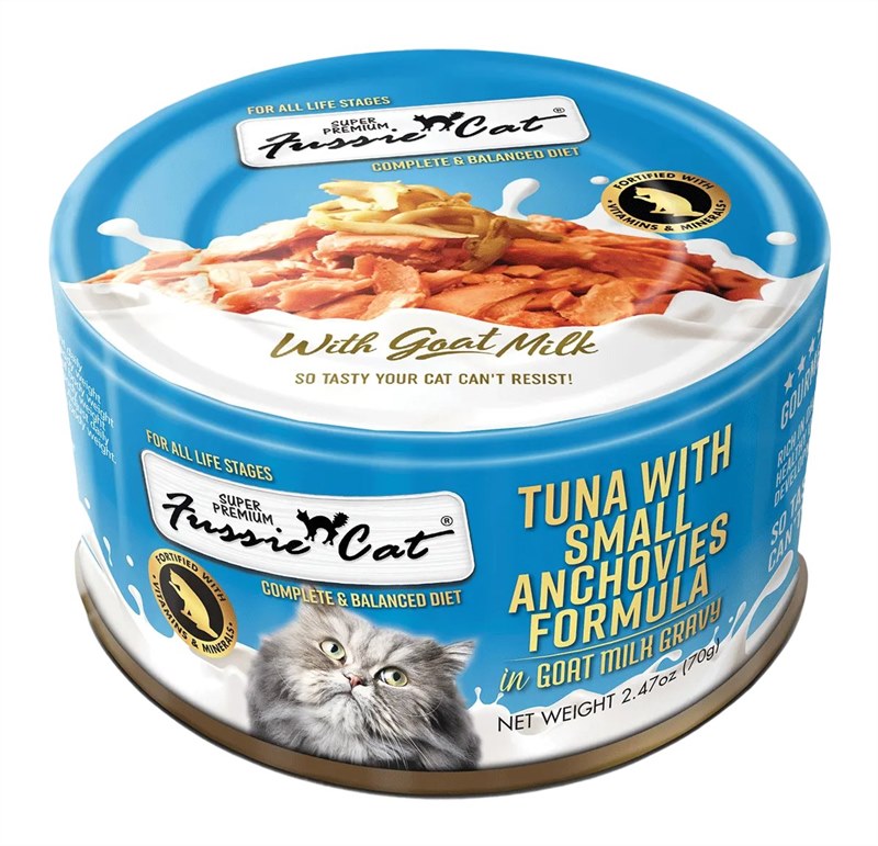 Fussie Cat Tuna with Small Anchovies Formula in Goat Milk Gravy
