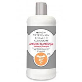 Synergy Labs Veterinary Formula Clinical Care Antiseptic and Antifungal Medicated Shampoo